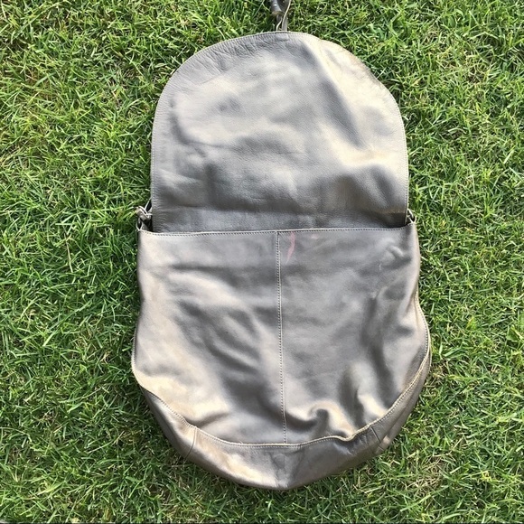 Something Like IKKS Gray Flap Crossbody Purse Bag - Picture 3 of 8